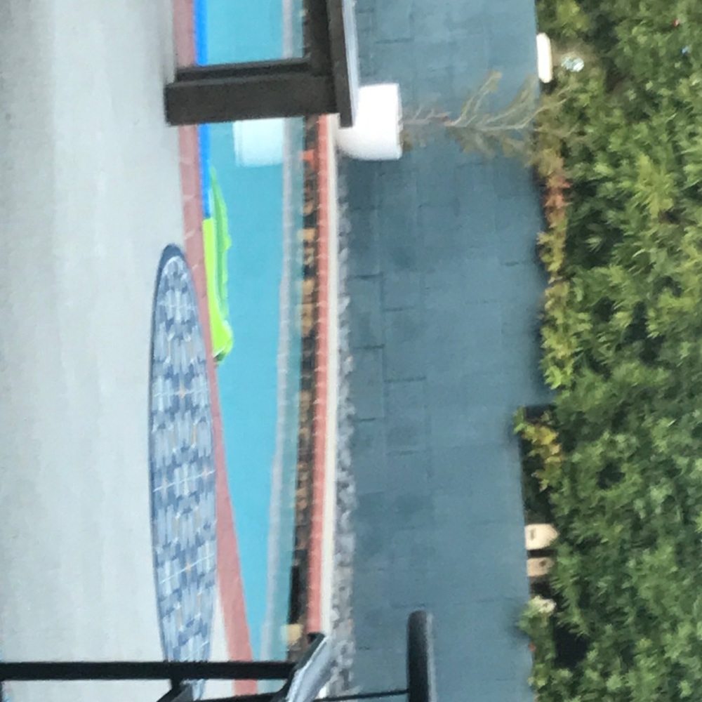 Meet your Posher, Sofia